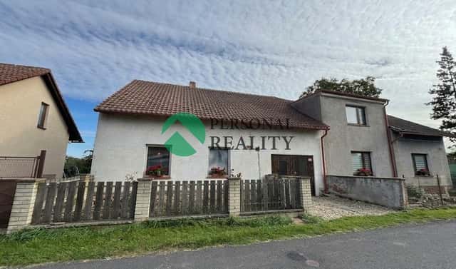 Prodej domu 94 m² s pozemkem 543 m², Bečváry, okres Kolín