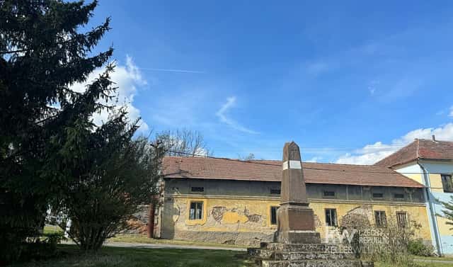 Prodej ubytovacího objektu 105 m², Chrášťany – Chotouň, okres Kolín