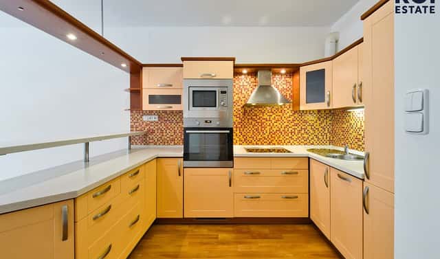 Pronájem bytu 2+kk 51 m², Zakšínská, Praha 9 – Střížkov