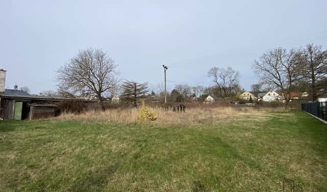 Prodej stavebního pozemku 2 651 m², Dlouhá Loučka, okres Olomouc