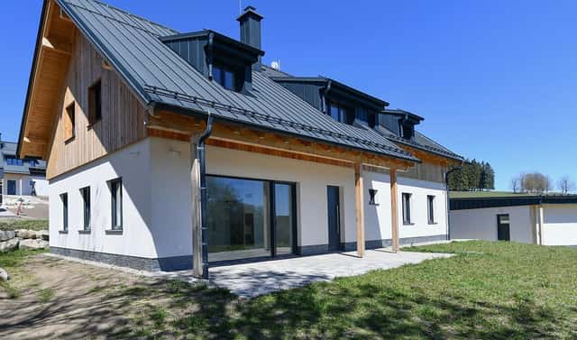 Prodej domu 310 m² s pozemkem 1 687 m², Nové Hutě, okres Prachatice