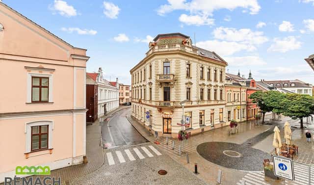 Pronájem obchodních prostor 110 m², Palackého náměstí, Uherské Hradiště