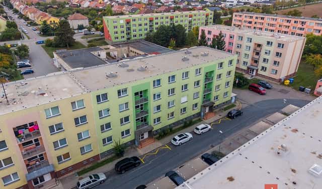 Prodej bytu 2+1 54 m², Sídliště, Hrušovany u Brna, okres Brno-venkov