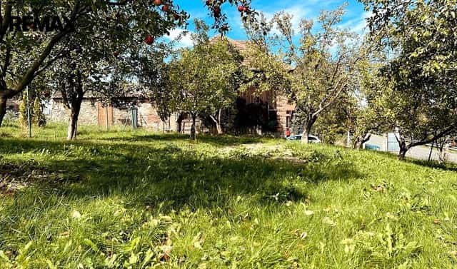 Prodej stavebního pozemku 960 m², Holetín, okres Chrudim