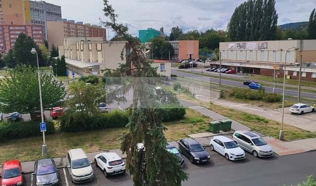 Pronájem bytu 1+1 36 m², Dřínovská, Chomutov