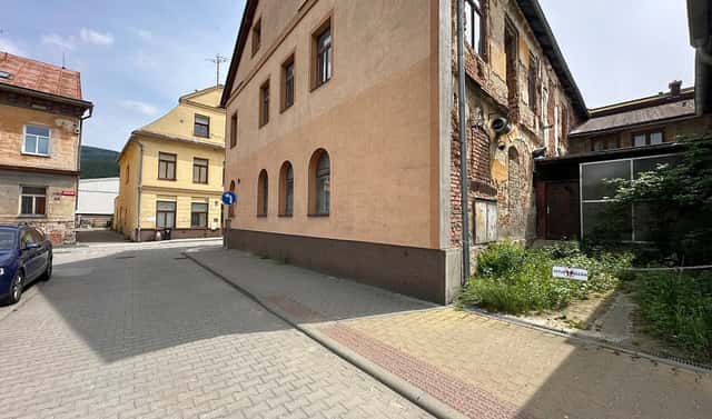 Prodej domu 750 m² s pozemkem 433 m², Školní, Jeseník
