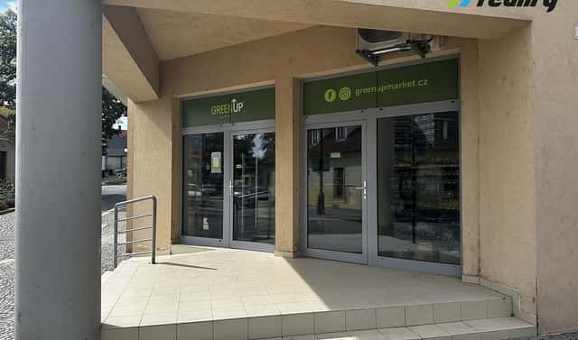 Pronájem obchodních prostor 124 m², Palackého třída, Nymburk