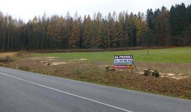 Prodej komerčního pozemku 11 400 m², Dolní Podluží, okres Děčín