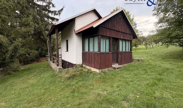 Prodej chaty/chalupy 40 m² s pozemkem 1 863 m², Líšná, okres Přerov