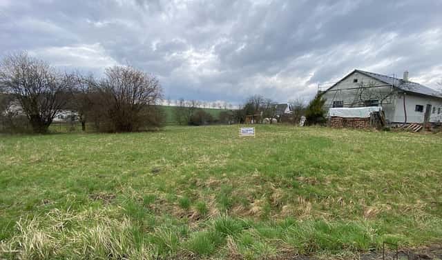 Prodej stavebního pozemku 2 341 m², Tršice, okres Olomouc