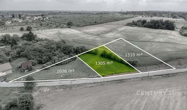 Prodej stavebního pozemku 1 305 m², Chrást, okres Nymburk