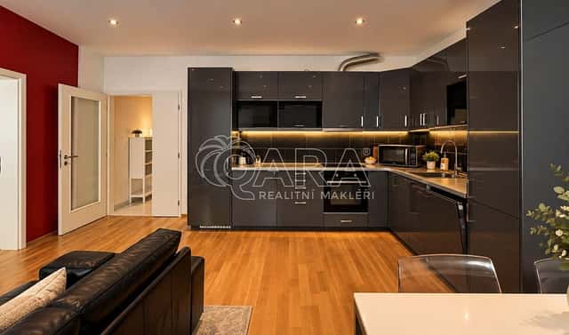 Pronájem bytu 3+kk 68 m², U svobodárny, Praha 9 – Libeň