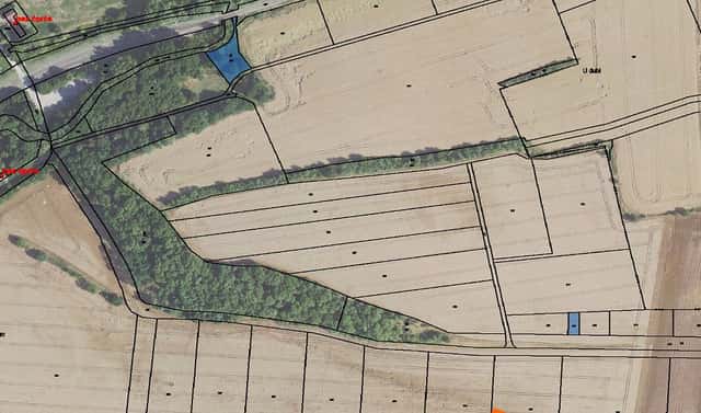 Prodej pole 19 m², Zvoleněves, okres Kladno