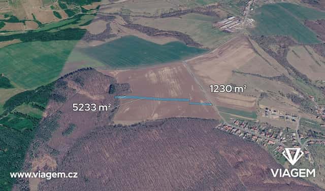 Prodej pole 4 039 m², Dobrkovice, okres Zlín