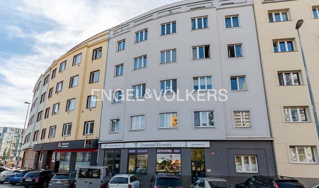 Pronájem obchodních prostor 55 m², Přípotoční, Praha 10 – Vršovice