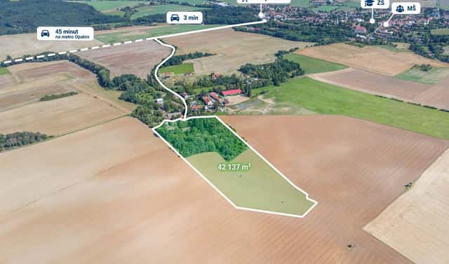 Prodej stavebního pozemku 42 137 m², Zásmuky, okres Kolín
