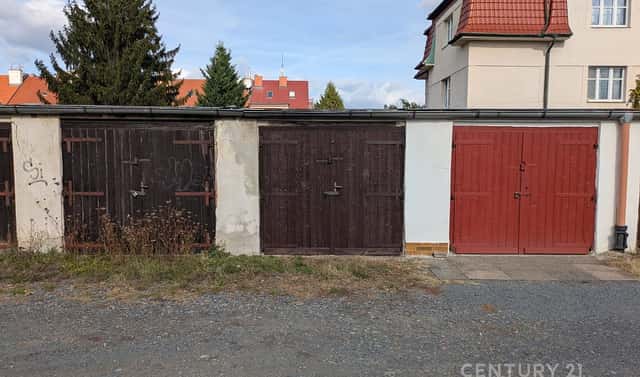 Uzamykatelná garáž k pronájmu, U mlýna, Praha 4 – Záběhlice