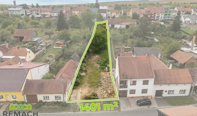 Prodej stavebního pozemku 1 401 m², Vlčnov, okres Uherské Hradiště