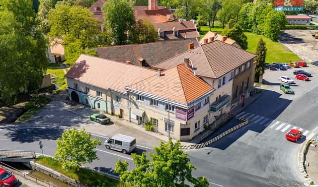 Prodej domu 1 120 m² s pozemkem 671 m², Liběchov, okres Mělník