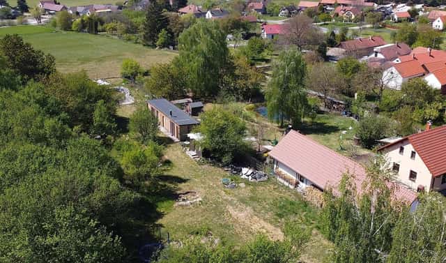 Prodej stavebního pozemku 1 250 m², Uhlířská Lhota – Rasochy, okres Kolín