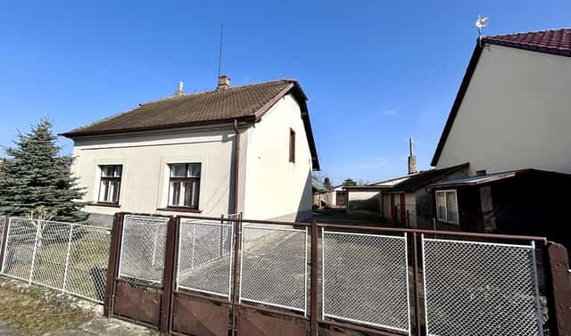 Prodej domu 130 m² s pozemkem 1 246 m², Starý Mateřov, okres Pardubice
