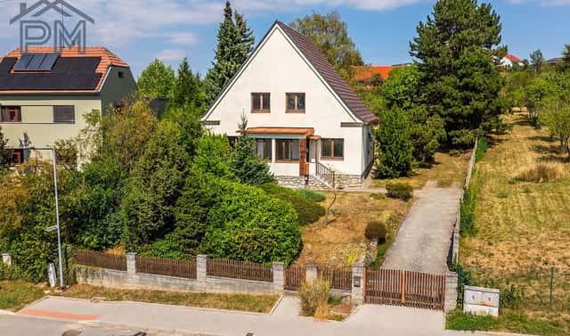Prodej domu 244 m² s pozemkem 1 993 m², Babice nad Svitavou, okres Brno-venkov