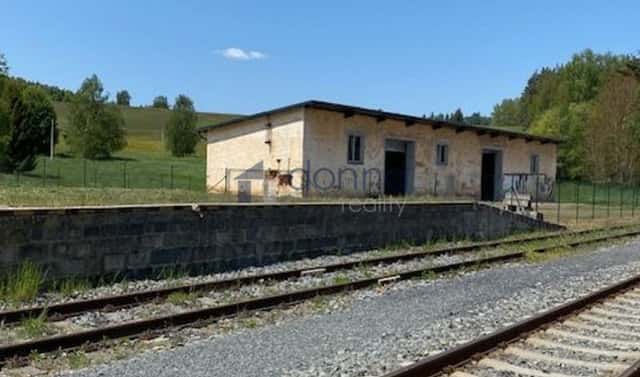 Pronájem skladovacích prostor 319 m², Teplá – Poutnov, okres Cheb