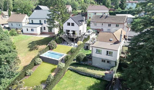 Prodej stavebního pozemku 572 m², Hluboká, Kladno