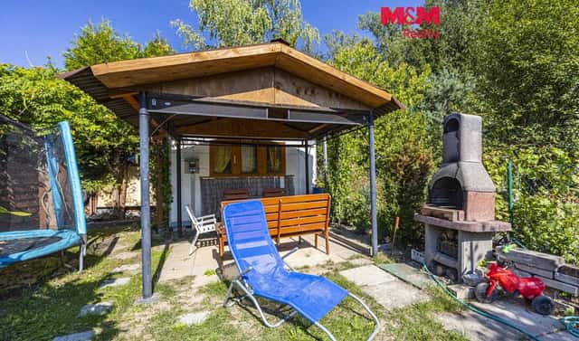 Prodej chaty/chalupy 8 m² s pozemkem 185 m², Rybitví, okres Pardubice