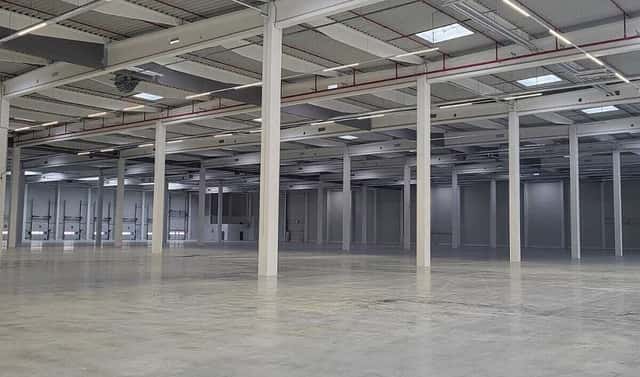 Pronájem skladovacích prostor 2 000 m², Nýřany, okres Plzeň-sever