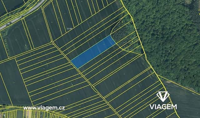 Prodej pole 5 443 m², Nedachlebice, okres Uherské Hradiště