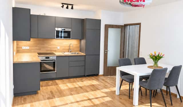 Pronájem bytu 2+kk 58 m², Na Neklance, Praha 5 – Smíchov