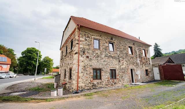 Prodej domu 233 m² s pozemkem 554 m², Lužice, okres Most