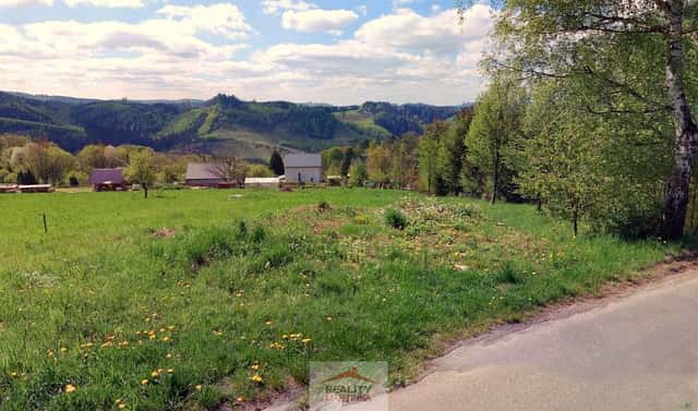 Prodej stavebního pozemku 1 955 m², Valašské Meziříčí – Podlesí, okres Vsetín