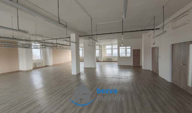 Pronájem výrobních prostor 189 m², Husova, Skuteč, okres Chrudim
