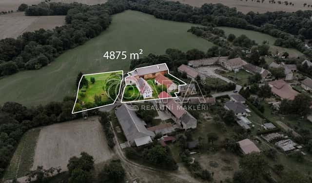 Prodej chaty/chalupy 440 m² s pozemkem 4 875 m², Stránka, okres Mělník
