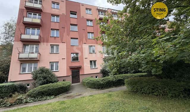 Pronájem bytu 2+1 50 m², kpt. Nálepky, Třinec – Lyžbice, okres Frýdek-Místek