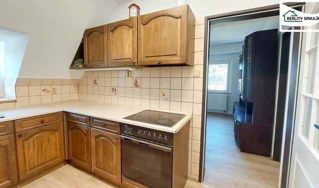Pronájem bytu 3+1 54 m², Nová čtvrť, Plesná, okres Cheb