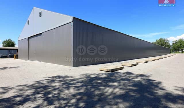 Pronájem skladovacích prostor 2 160 m², Střádalů, Ostrava – Kunčičky, okres Ostrava-město