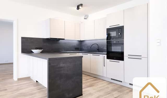 Pronájem bytu 3+kk 98 m², Antonína Balšánka, Český Brod, okres Kolín