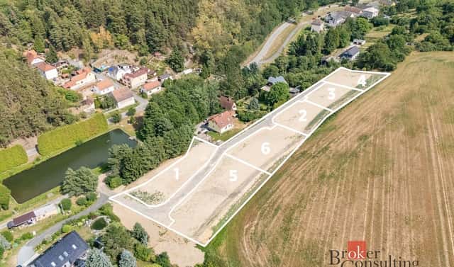 Prodej stavebního pozemku 6 411 m², Hromnice, okres Plzeň-sever