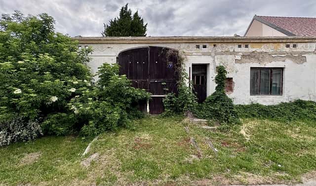 Prodej stavebního pozemku 750 m², Nádražní, Jevišovka, okres Břeclav