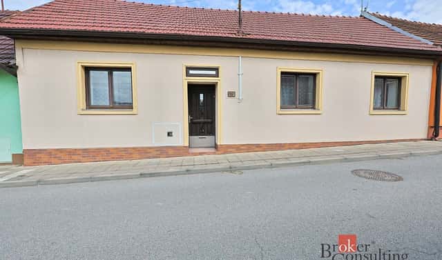 Prodej domu 100 m² s pozemkem 437 m², Servítky, Ždánice, okres Hodonín