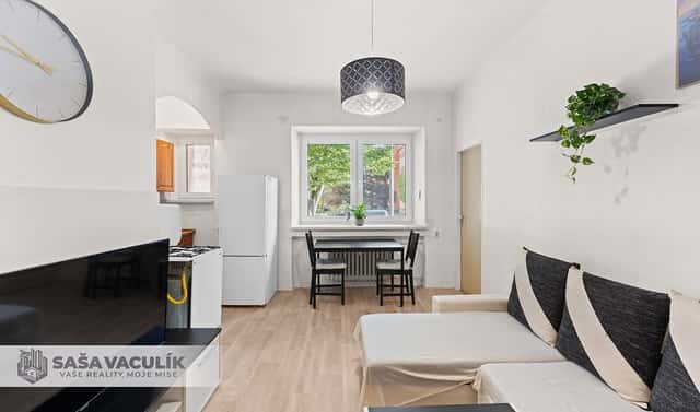 Prodej bytu 2+kk 46 m², Josefa Sousedíka, Vsetín