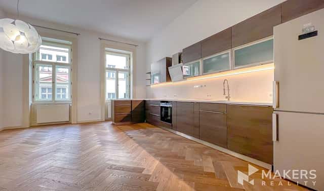 Pronájem bytu 3+kk 97 m², Na bělidle, Praha 5 – Smíchov