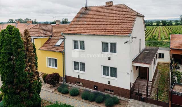 Prodej domu 180 m² s pozemkem 795 m², Padělky, Tvrdonice, okres Břeclav