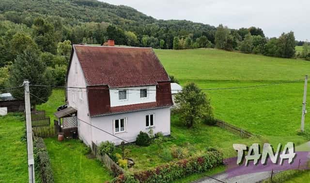 Prodej domu 110 m² s pozemkem 1 916 m², Velký Valtinov, okres Česká Lípa