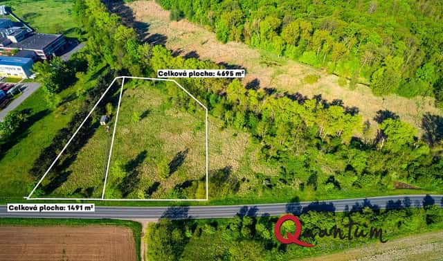 Prodej komerčního pozemku 6 186 m², Mělnická, Tišice, okres Mělník