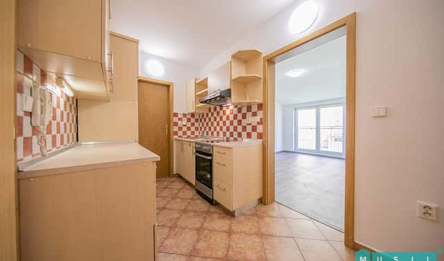 Pronájem bytu 2+1 42 m², Schweitzerova, Olomouc – Nové Sady
