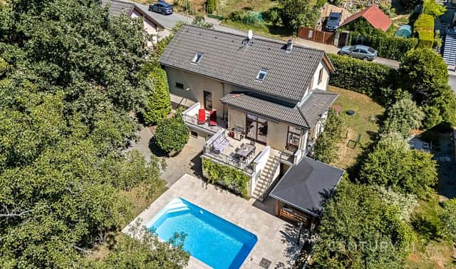 Prodej domu 265 m² s pozemkem 864 m², K Hubačovu, Mnichovice, okres Praha-východ